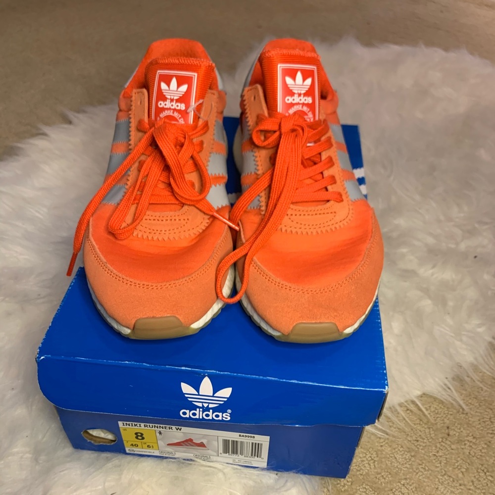 Adidas Iniki Runner